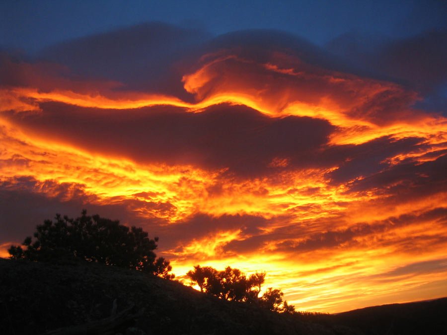 TREI RUGĂCIUNI CARE SE CITESC LA ÎNCEPUTUL ZILEI
